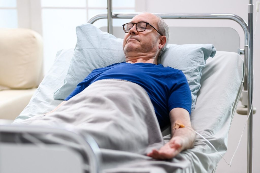 Lit médicalisé