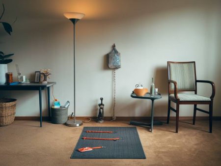Comment aménager son intérieur pour prévenir les chutes après 60 ans ?